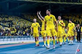 杨溢打出战略性意义！连进三分+灵活组织，解压徐杰并盘活胡明轩