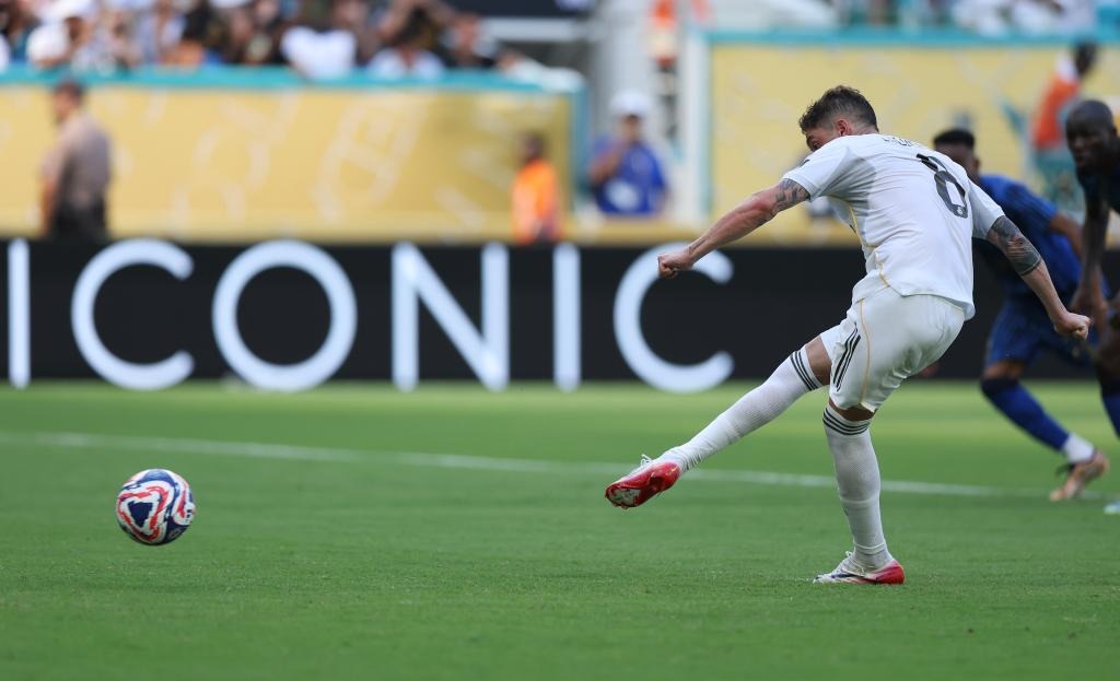 @SkySportDE 🇩🇪 来源：天空体育德国记者 Plettenberg全部 🚨💥 独家 ｜ 马克西米利安·鲍尔转会比勒费尔德——交易完成 ✔️